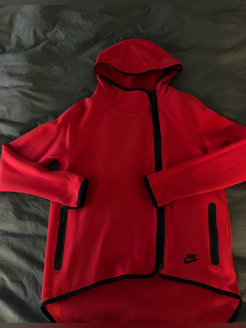 Nike Women’s Cape Red Hooded Jacket